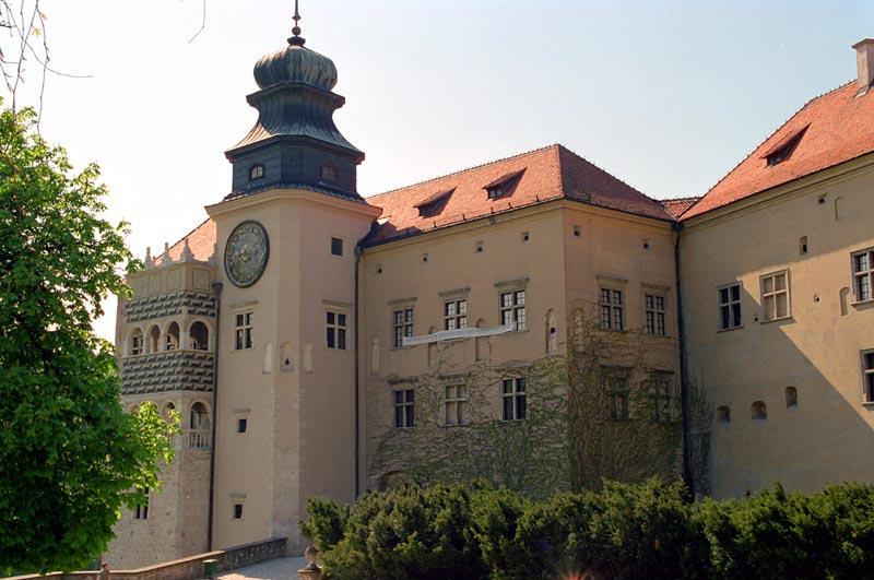 Najpiękniej położone polskie zamki (11) – Pieskowa Skała