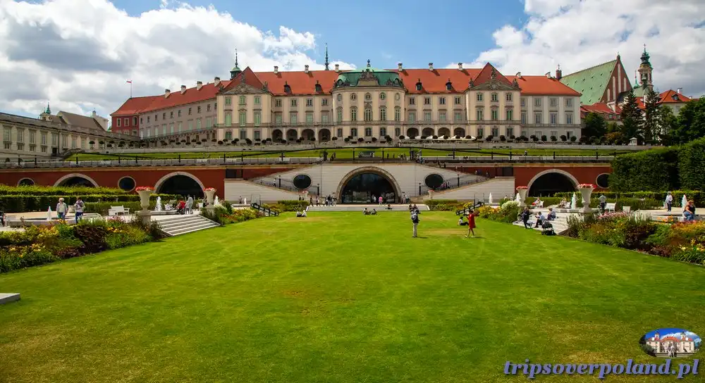 W krajobrazowym duecie Ogrody Zamku Królewskiego w Warszawie zachęcają do odwiedzin po kompletnym odtworzeniu